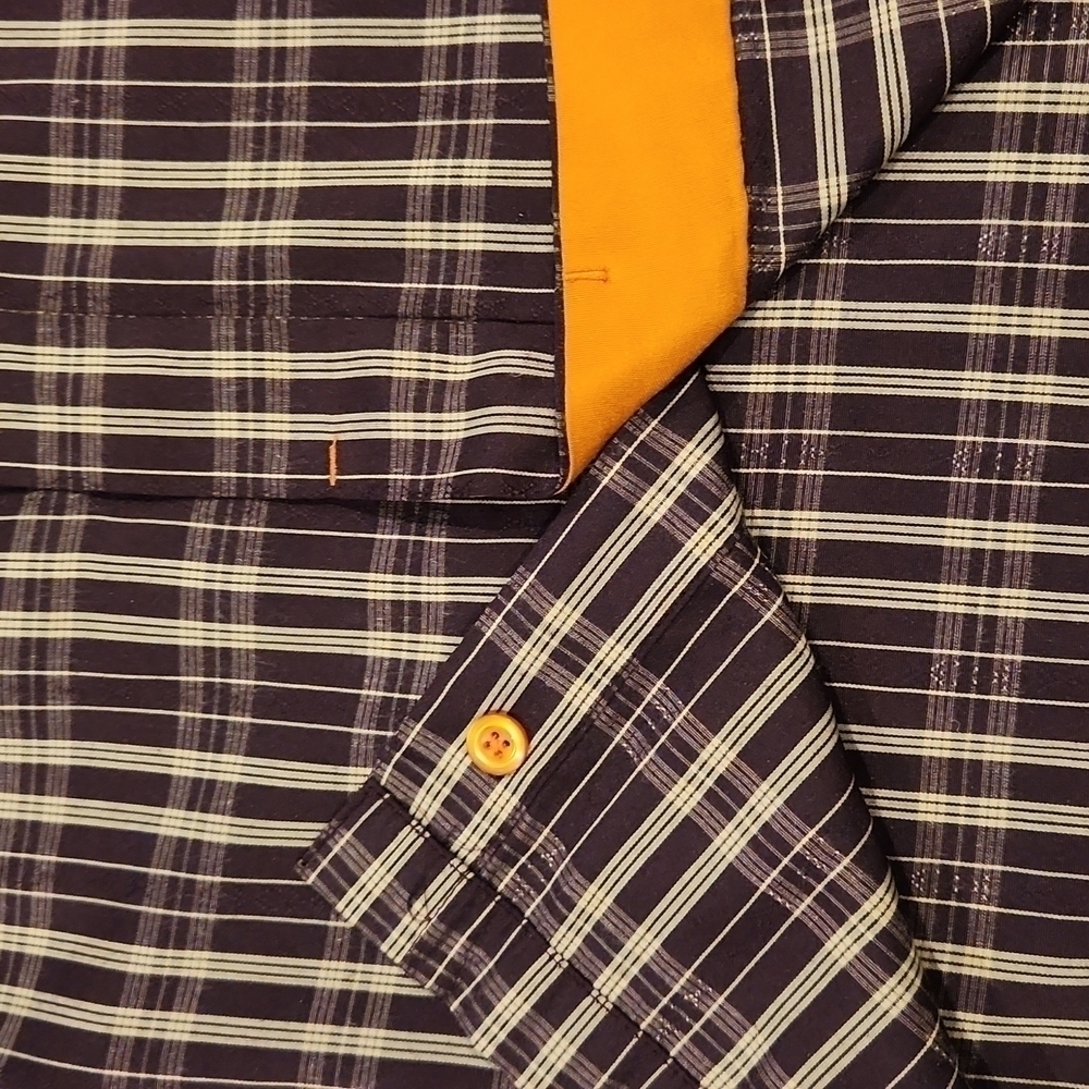 3/$20 Canyon River Blues Brown Plaid Button-Up Shirt - Picture 9 of 9